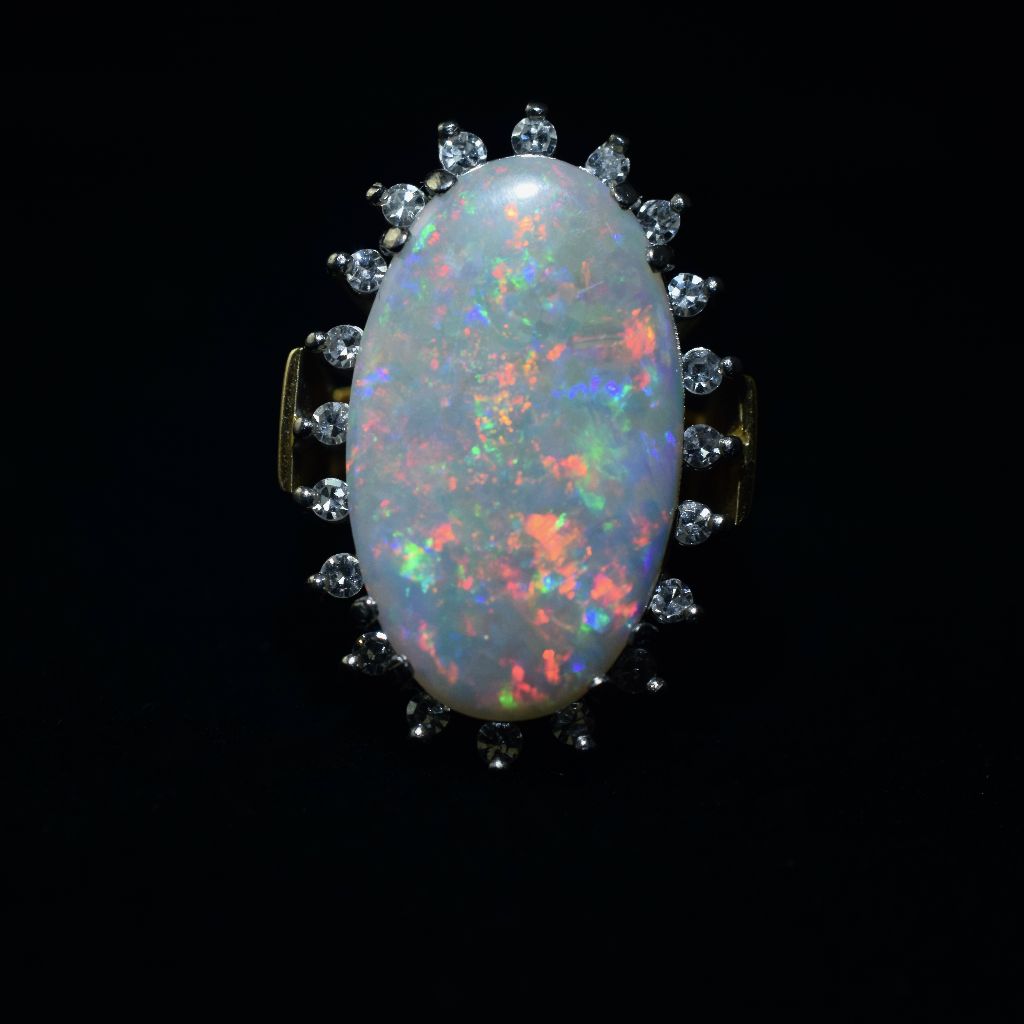 Vintage 18ct Yellow Gold / Palladium Solid Opal Diamond Ring