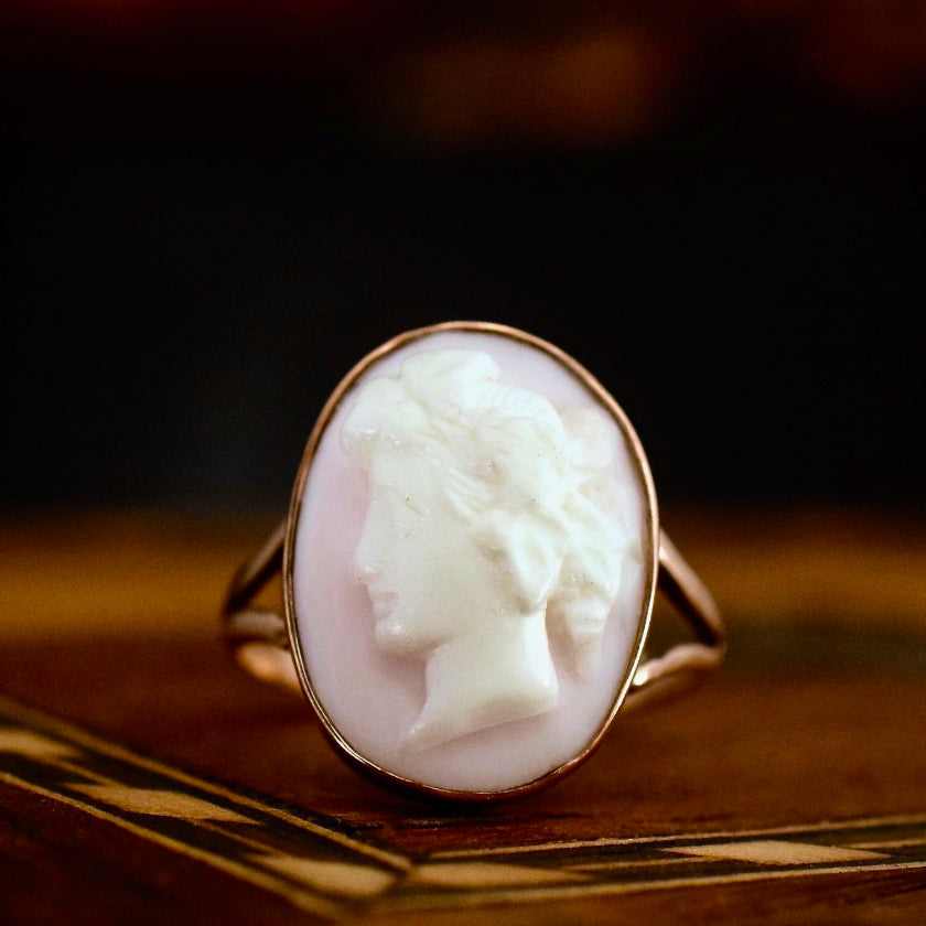 Antique Conch Shell Rose Gold 9ct Ring
