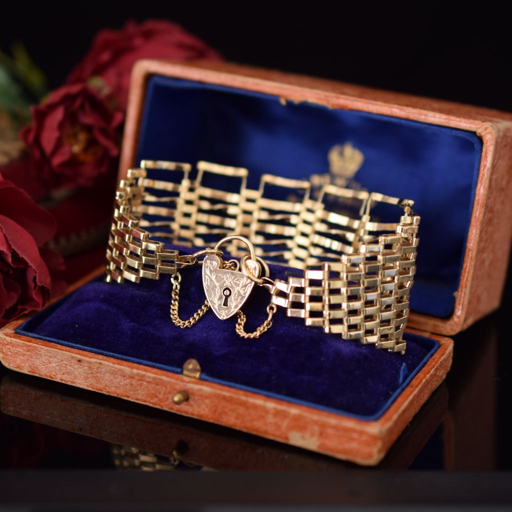 Vintage 9ct Gold 29.7 Grams Wide Gate-link Padlock Bracelet 1970