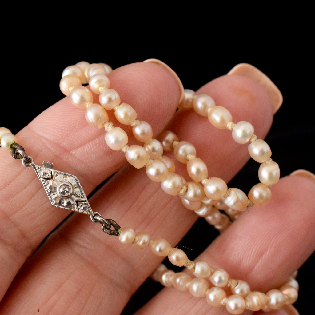 Charming Freshwater Baroque Pearl Strand 18ct White Gold And Diamond Clasp