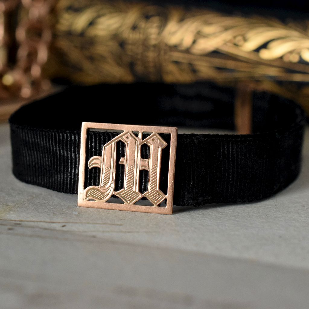 9ct Gold Fastenings and Letter 'L' on Black Ribbon Mourning Bracelet.