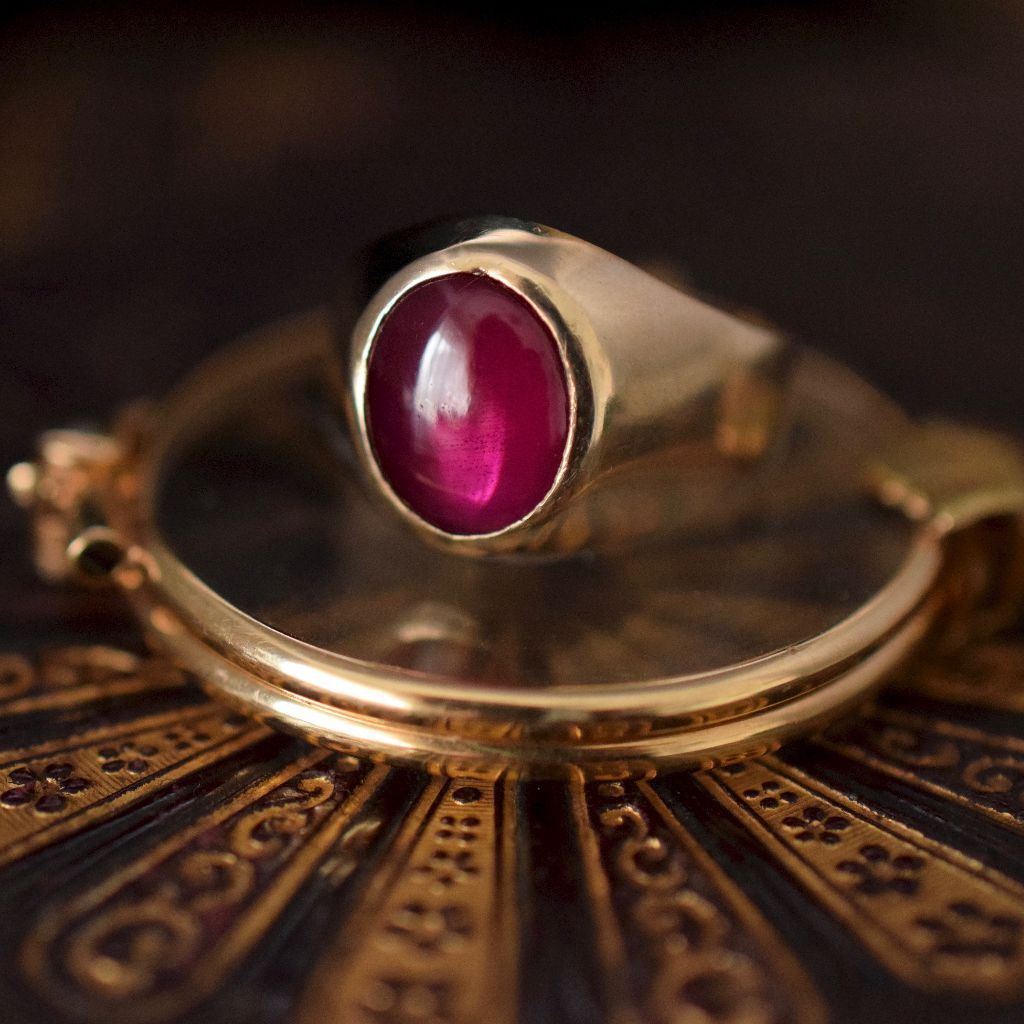 Vintage Large 9ct Yellow Gold Synthetic Ruby Signet Ring Circa 1950’s