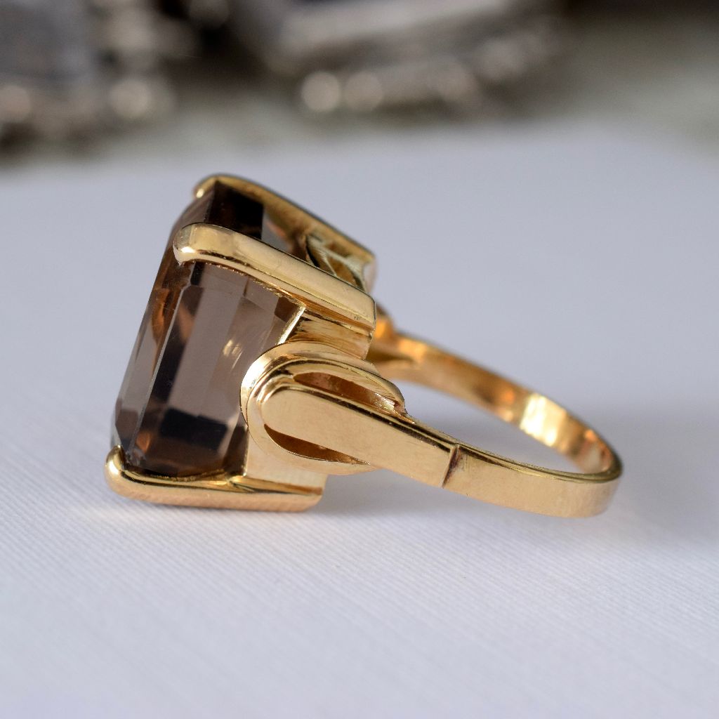 Vintage Retro Era 18ct Yellow Gold Smoky Quartz Ring