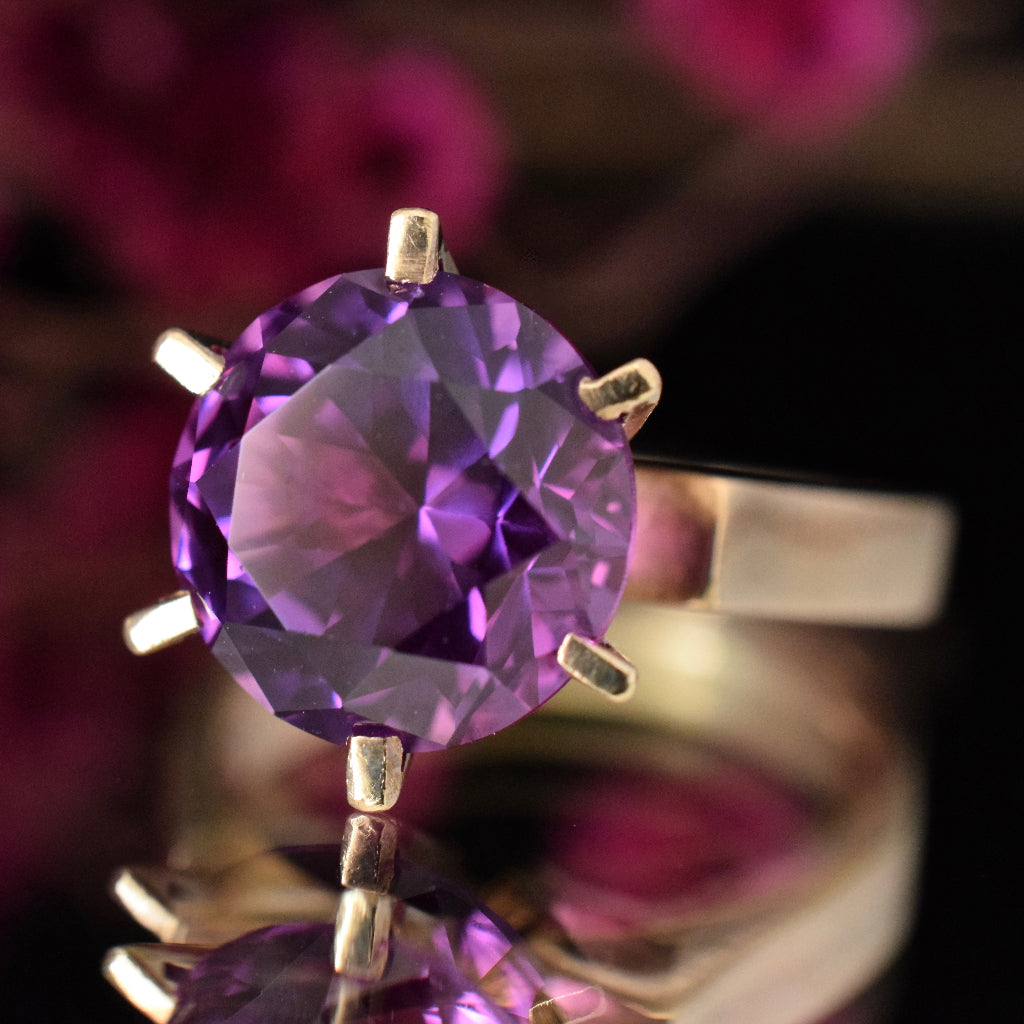 Stunningly Beautiful Vivid Purple Man-Made Sapphire 9ct Yellow Gold Ring