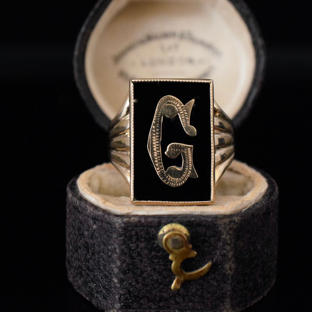 Vintage 9ct Yellow Gold Initial ‘G’ Onyx Monogram Ring London 1961