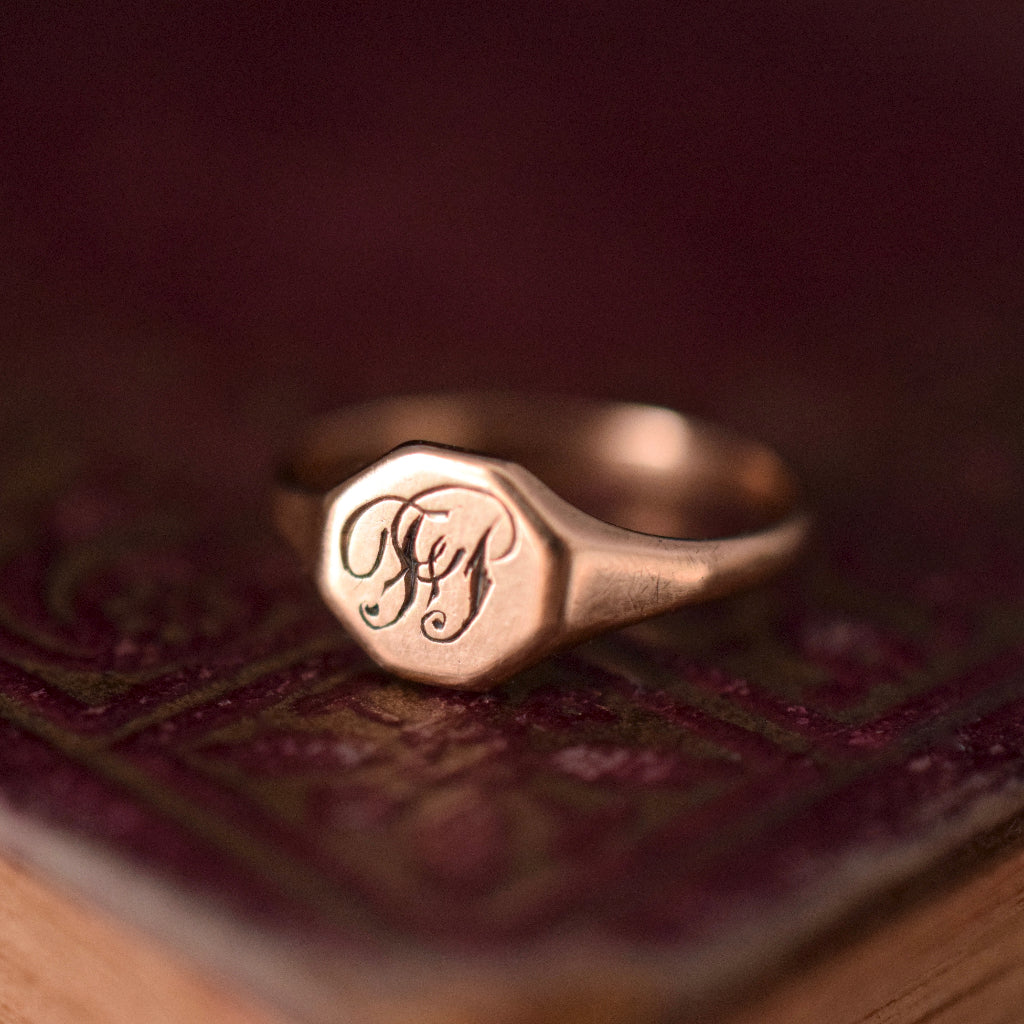 Charming Early Australian 9ct Rose Gold Signet Ring by ‘Rodd Apex’