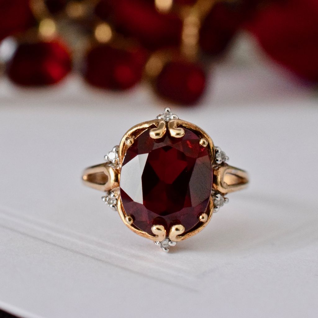 Modern 9ct Yellow Gold Diamond Man-Made Ruby Ring