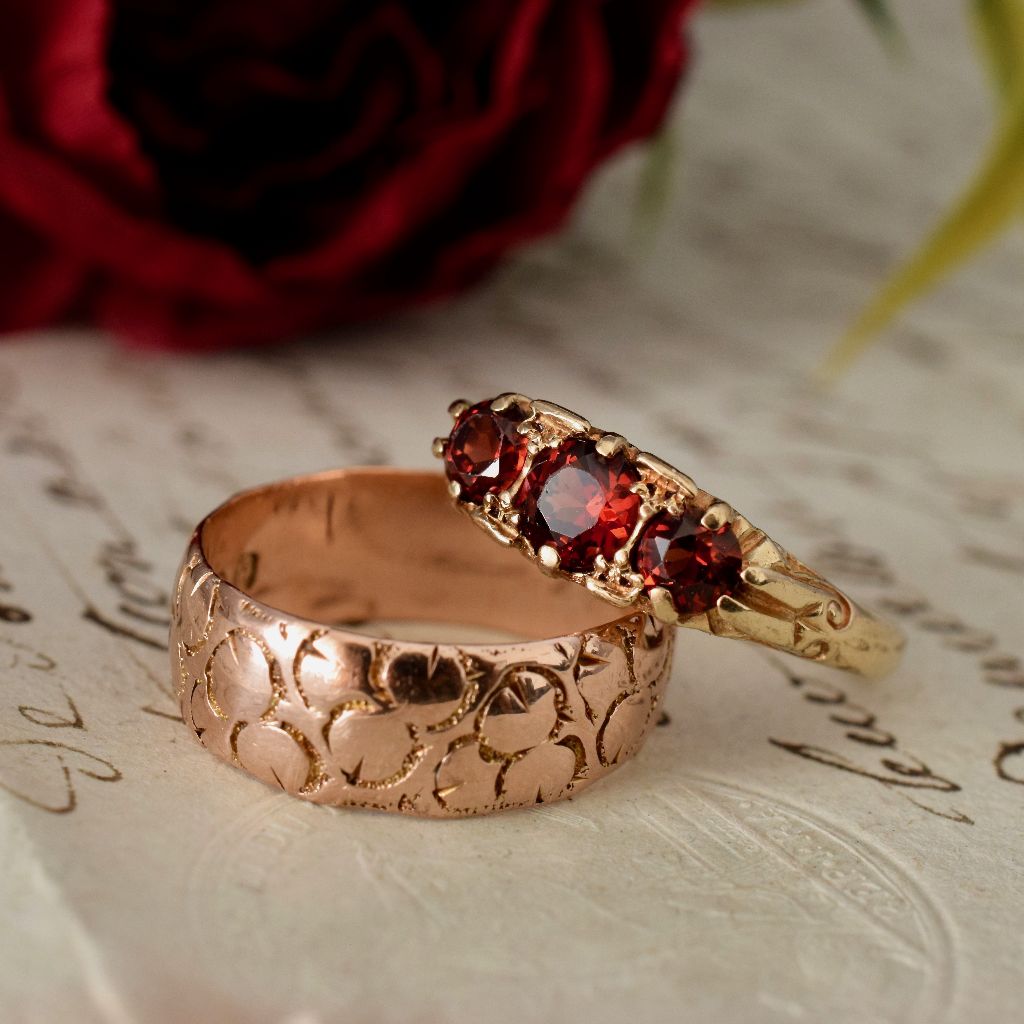 Charming 9ct Yellow Gold Three Garnet Trilogy Ring