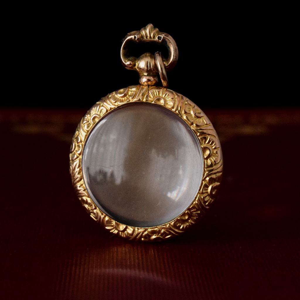 Antique Victorian/Early Edwardian 9ct Yellow Gold Convex Glass Photo Locket