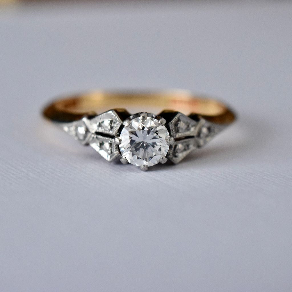 Antique 18ct Yellow Gold 0.25ct Solitaire Diamond Ring by ‘Dunklings’ Circa 1940
