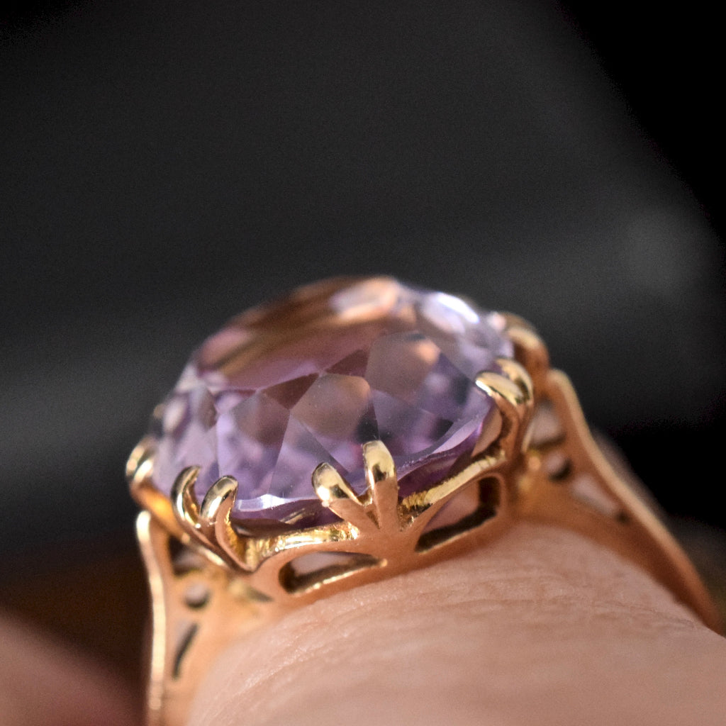 Vintage ‘Rose de France’ Oval Amethyst 9ct Yellow Gold Ring