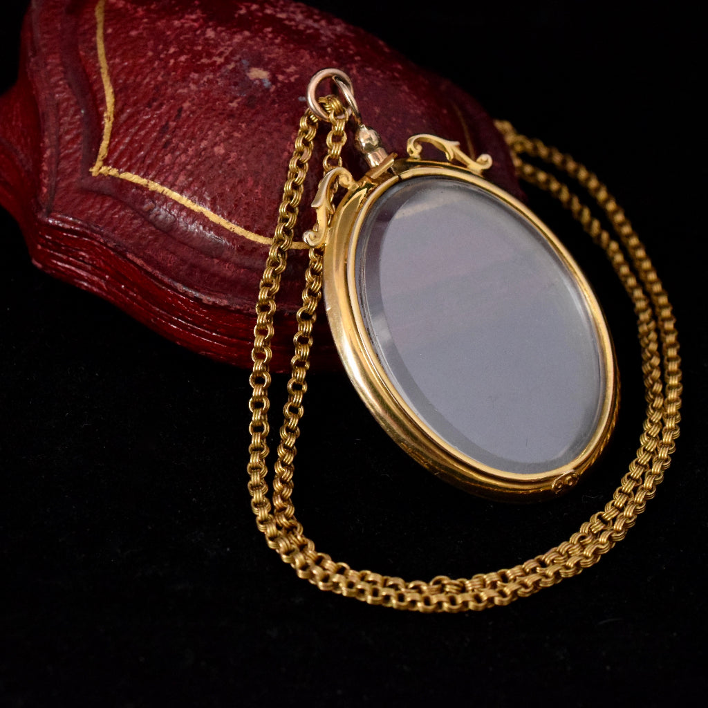Antique Victorian / Edwardian 9ct Yellow Gold Double Sided Photo Locket Circa 1900